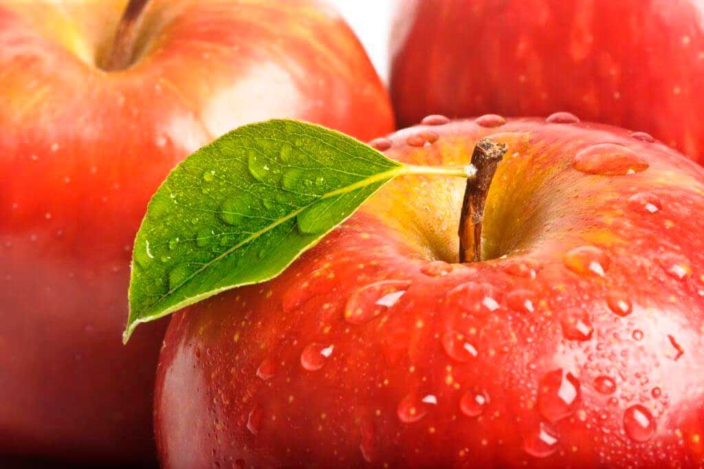 6 причин їсти яблука щодня