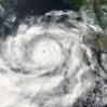 Спутники НАСА сфотографировали смертоносный циклон «Файлин»