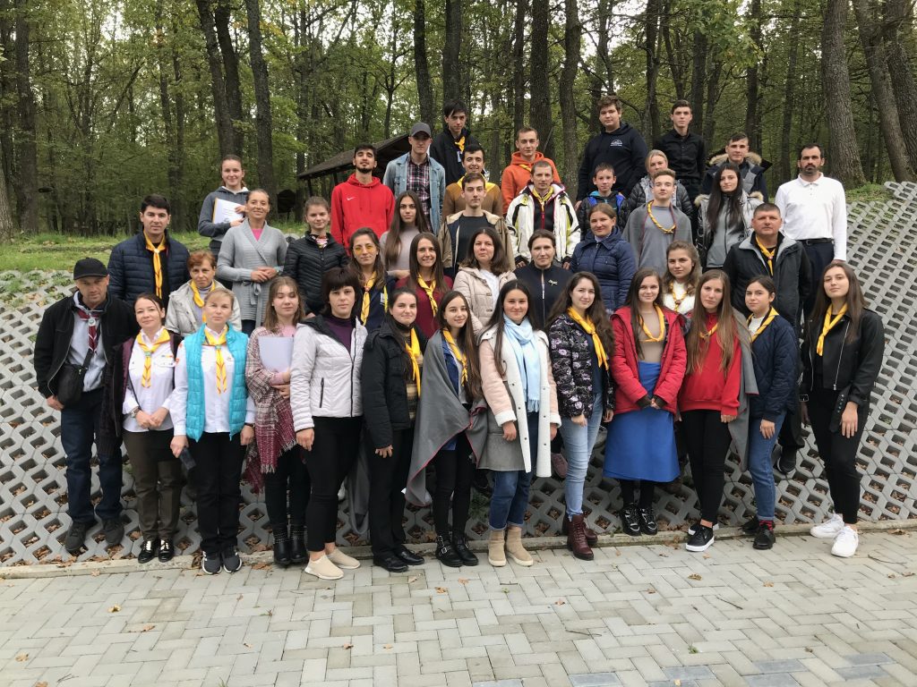 32 наставника прошли базовый курс для клубного служения в Молдове