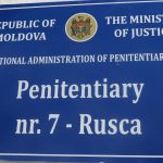 В Молдове осужденные женщины принимают Иисуса в свое сердце