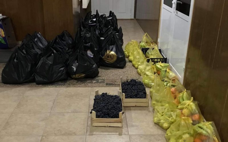 Молодежь с.Буцены подготовила продовольственные пакеты для нуждающихся семей