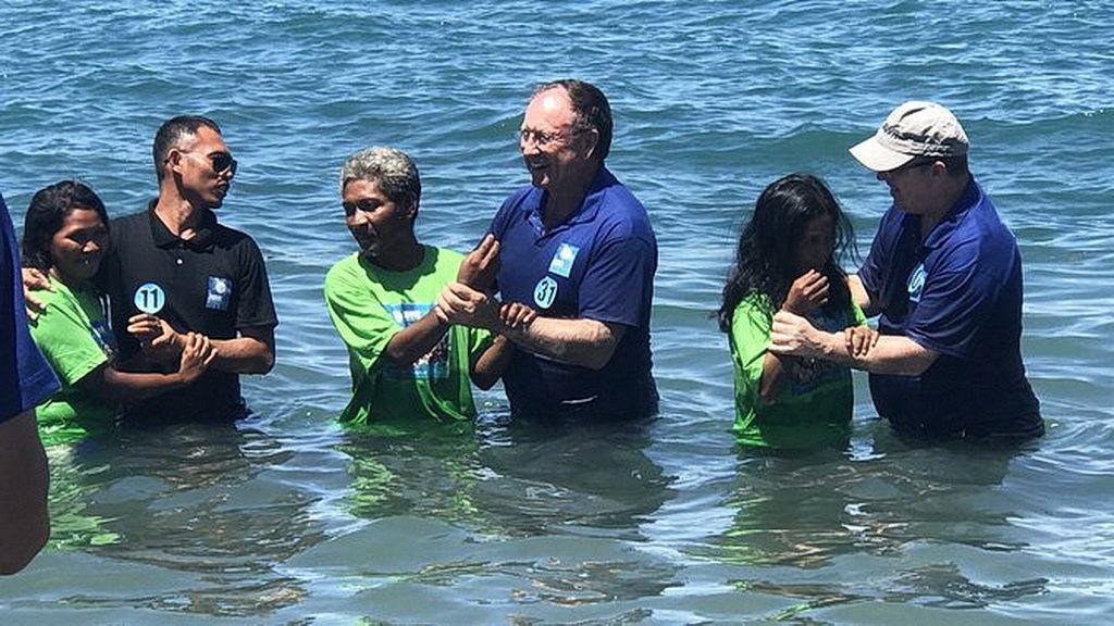 1400 человек крещено в результате новаторской евангельской инициативы на Филиппинах