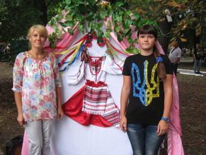 Синельниковский женский клуб участвовал в праздновании Дня независимости